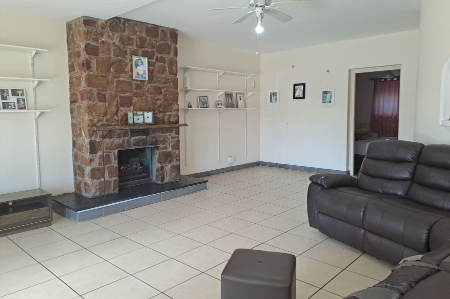 4 Bedroom Property for Sale in Amsterdamhoek Eastern Cape